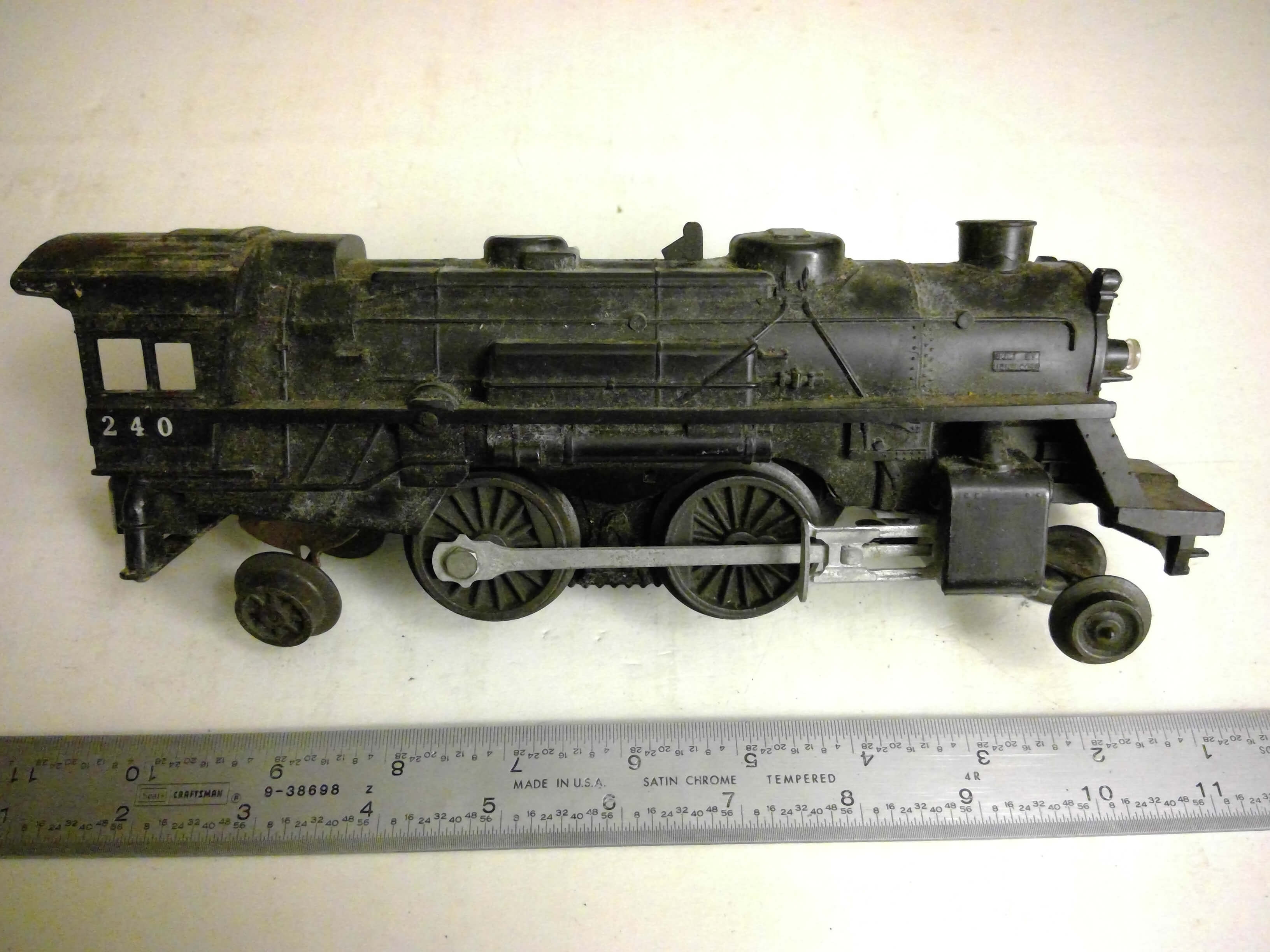 Lionel 240 2-4-2 Plastic Steam Loco – Remembering Albert Williams Sr.